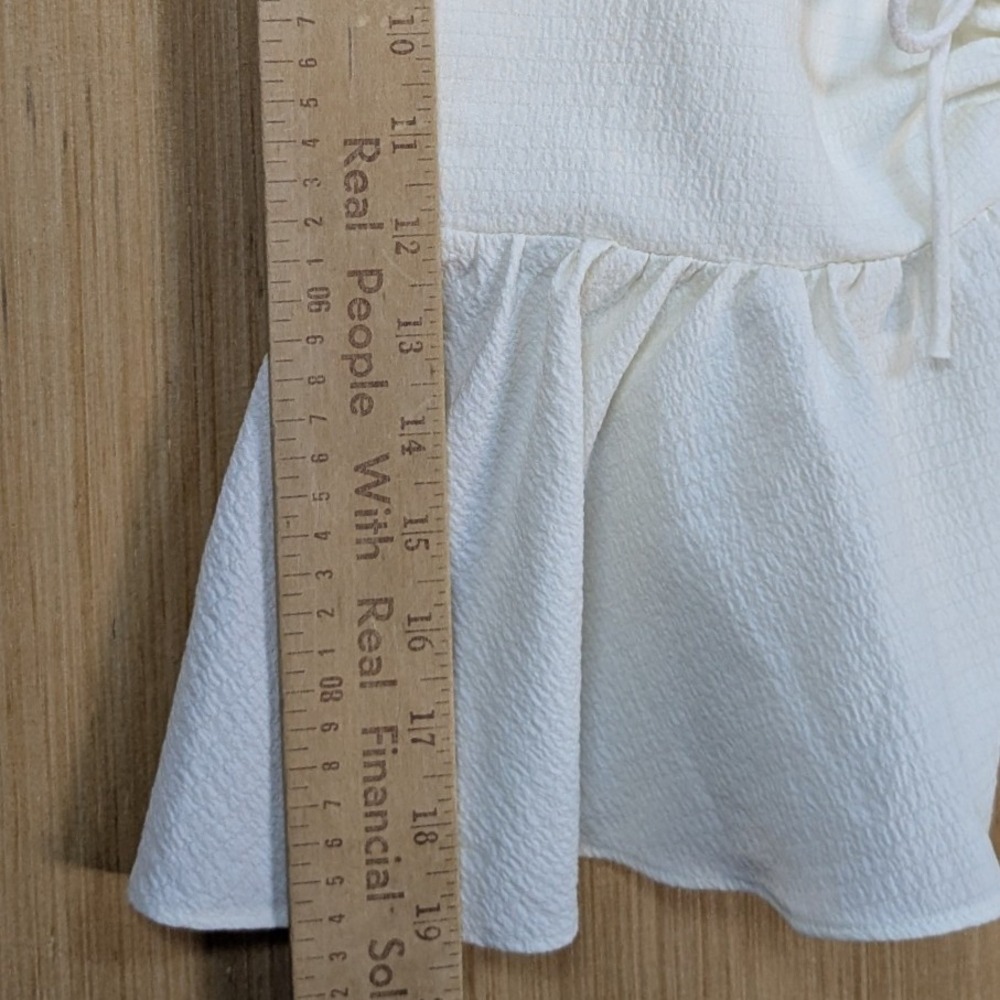 Urban Outfitters Top Womens Large Crop White Smocked Peplum Ruffle Festival Boho - Picture 7 of 8